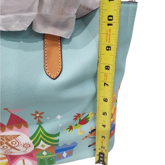 Nwt Dooney and Bourke Disney 2019 It’s a small world tote ❤️🎆✨ - Picture 4 of 6